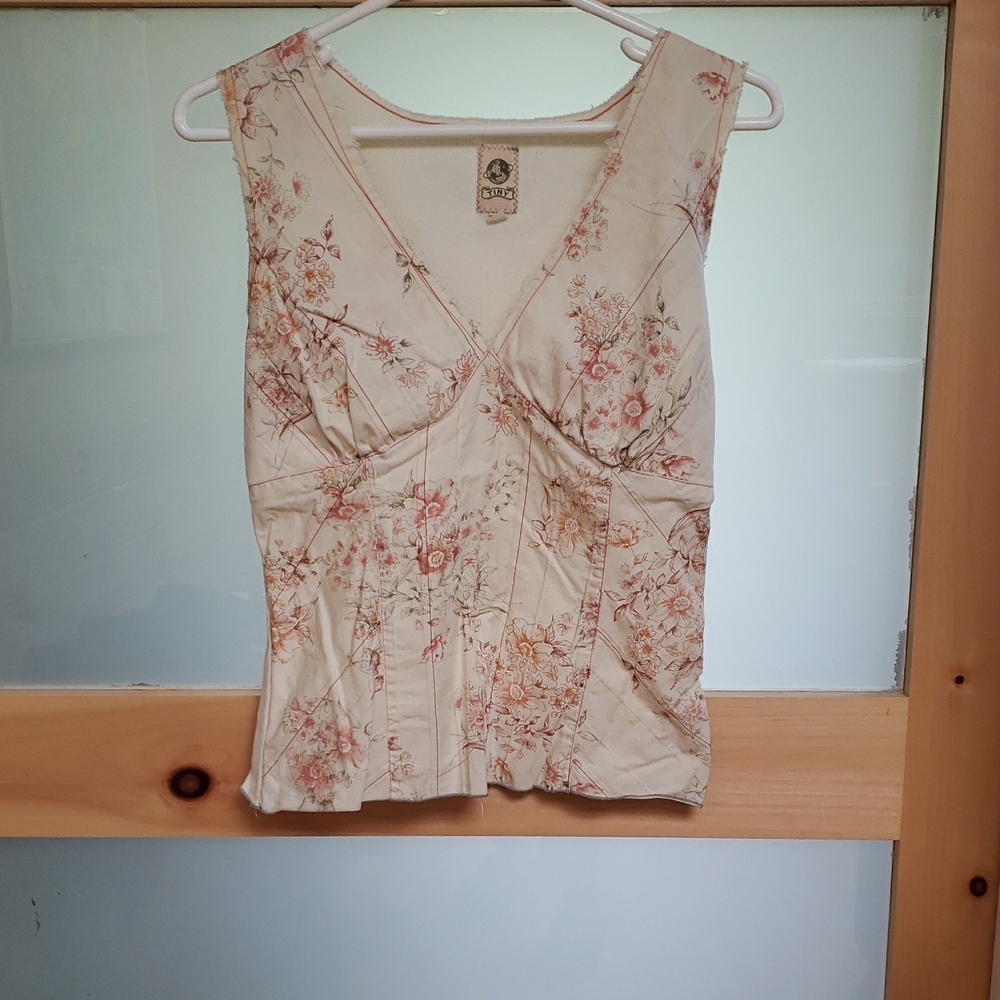 Floral Sleeveless Top